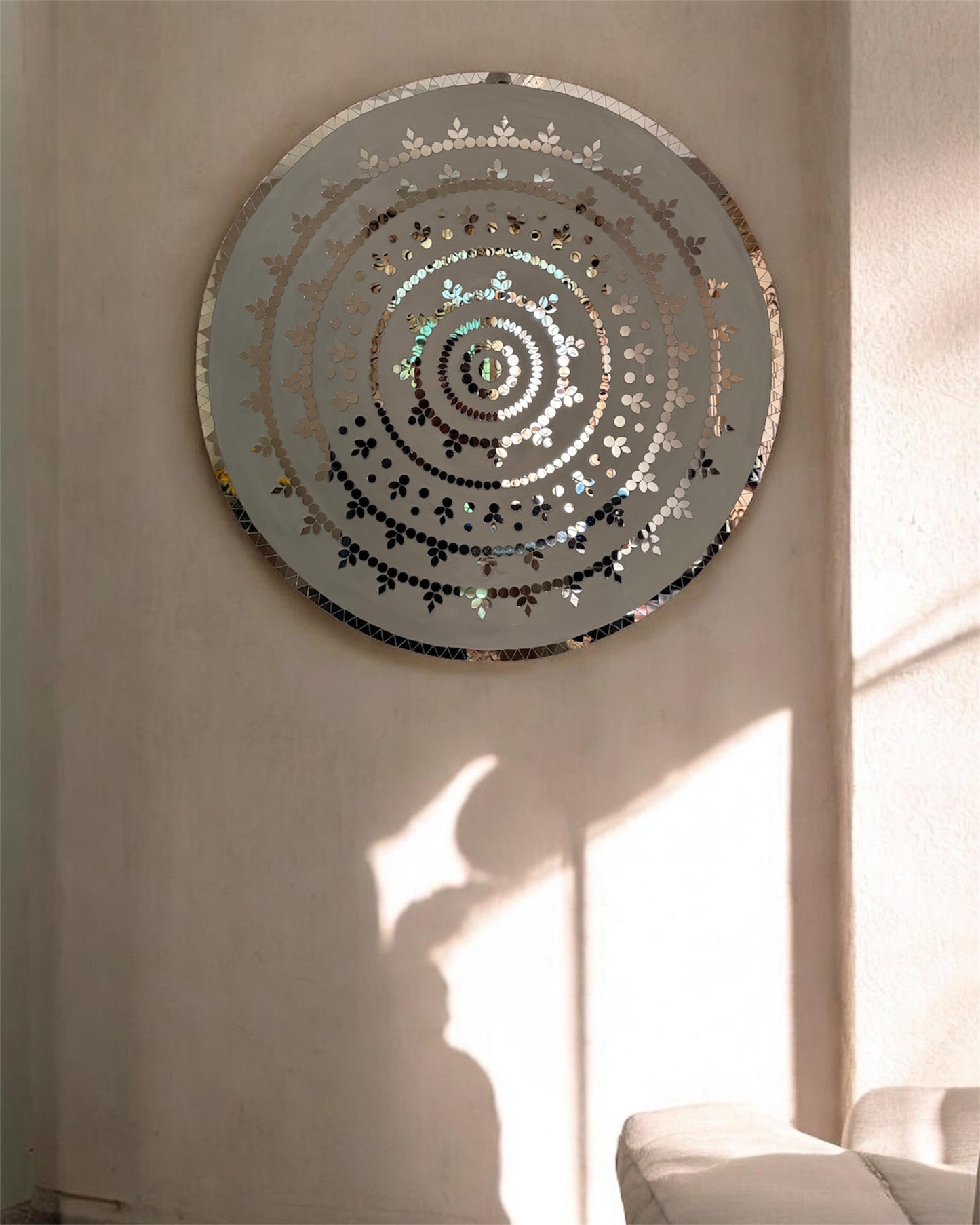 Rose Radiance | Handcrafted Round Mirror Mosaic Wall Hanging