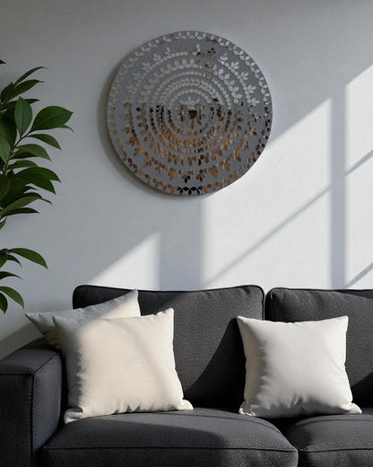 White Bloom – Handcrafted Round Mosaic Mirror Wall Art | Mirroza