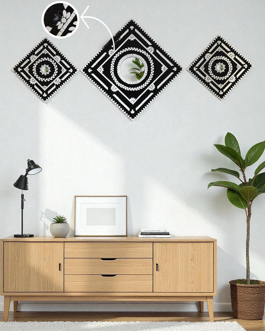Black Prism – 3-Piece Diamond Mirror Mosaic Wall Hanging Set by Mirroza