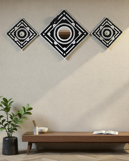 Black Prism – 3-Piece Diamond Mirror Mosaic Wall Hanging Set by Mirroza