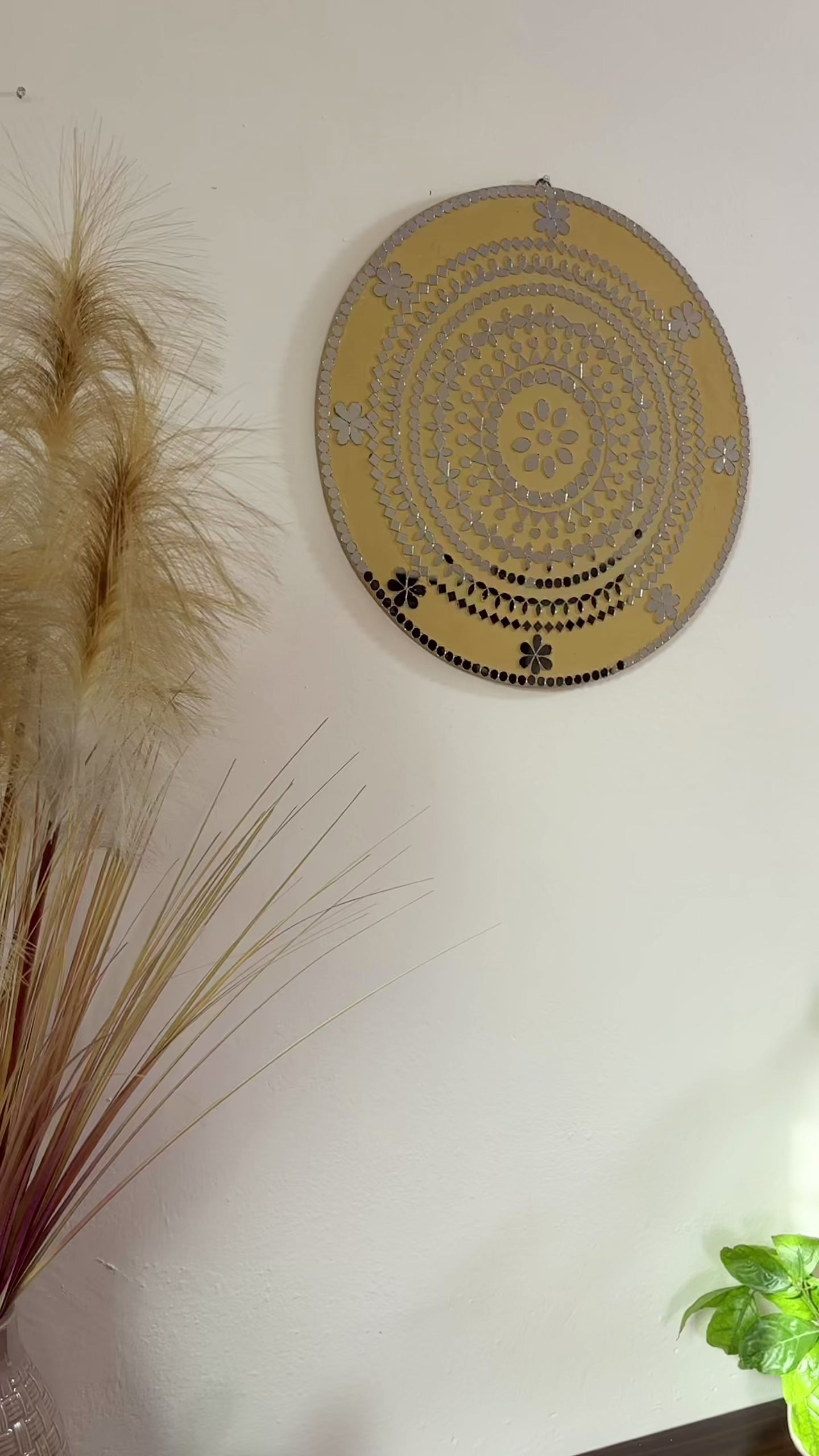 Yellow Floral round mirror mosaic product reveal