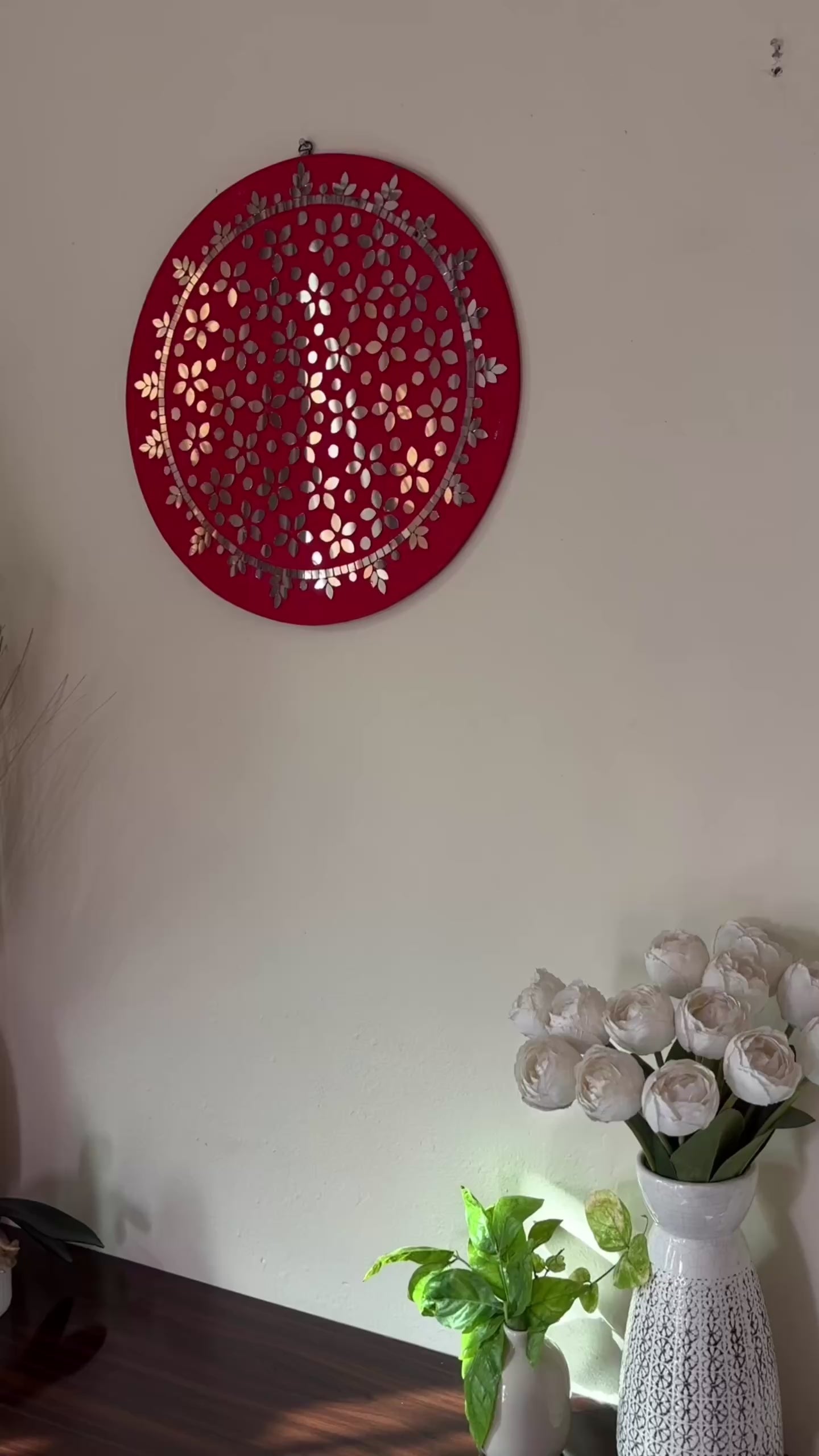 crimson blood round mirror mosaic product reveal