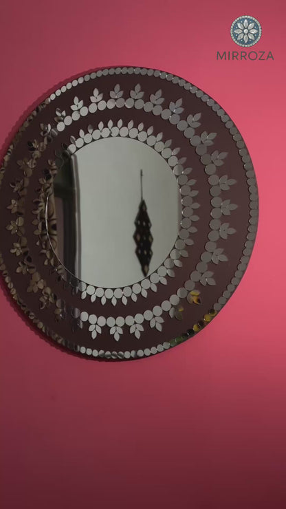 Midnight Bloom – Handcrafted Round Mosaic Wall Hanging Mirror
