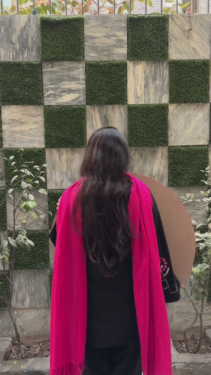 Rose Radiance | Handcrafted Round Mirror Mosaic Wall Hanging