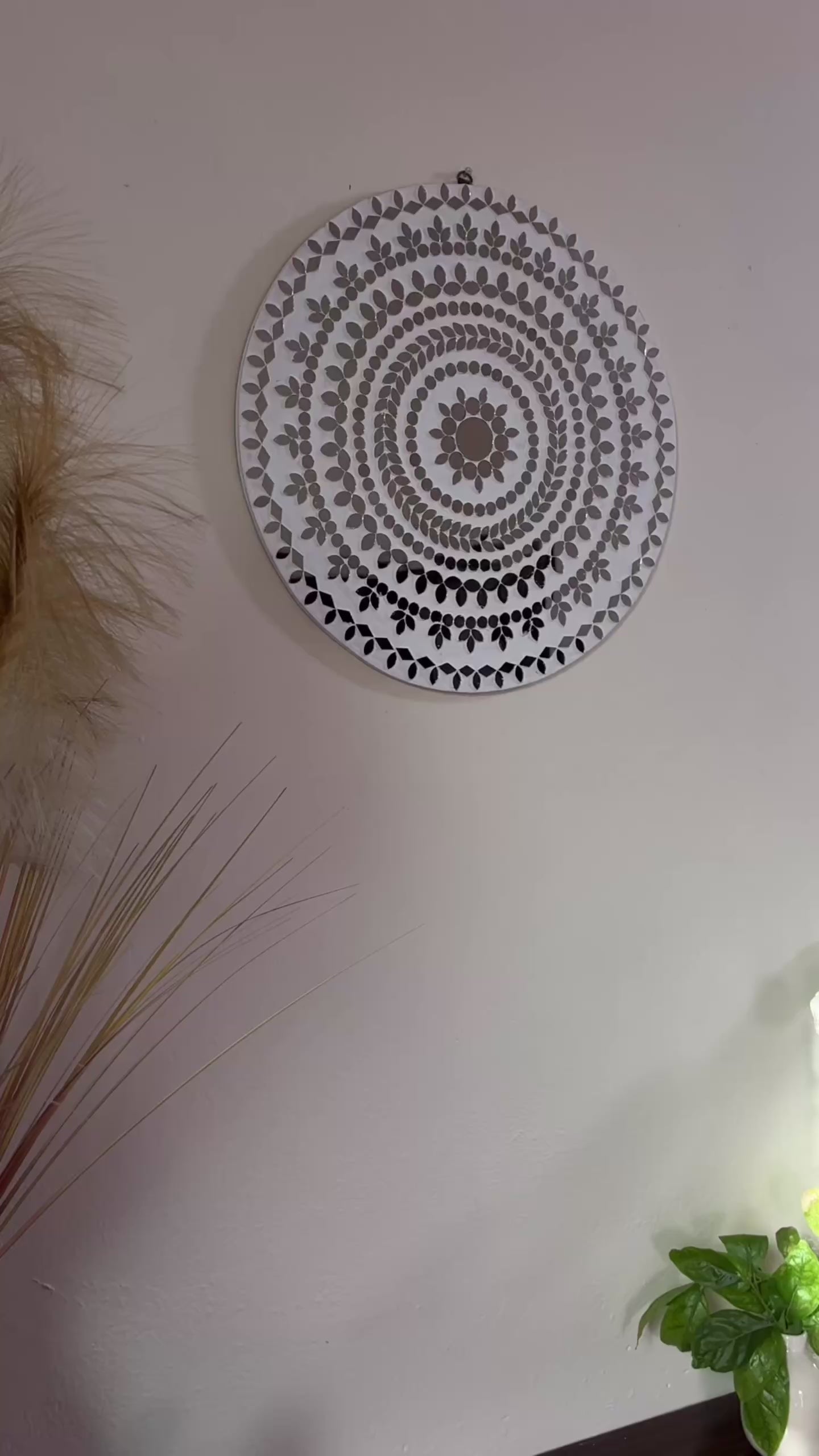 White Bloom handcrafted round mirror mosaic wall art reveal video